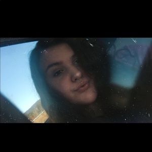 Meet your Posher, Kylee